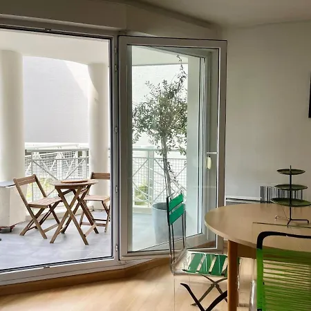 Large In Old Lille, Balcony, Secure Parking *
