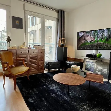 Large In Old Lille, Balcony, Secure Parking Apartament *
